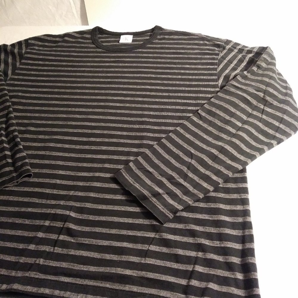 CALVIN KLEIN LONG SLEEVE #8 - Picture 2 of 5